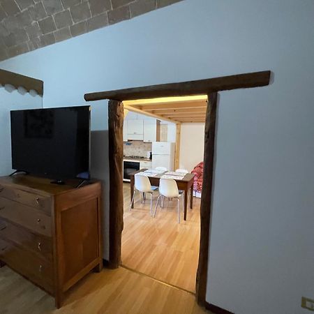 Piazzetta Del Forno Grazioso Bilocale Ad Assergi Luaran gambar