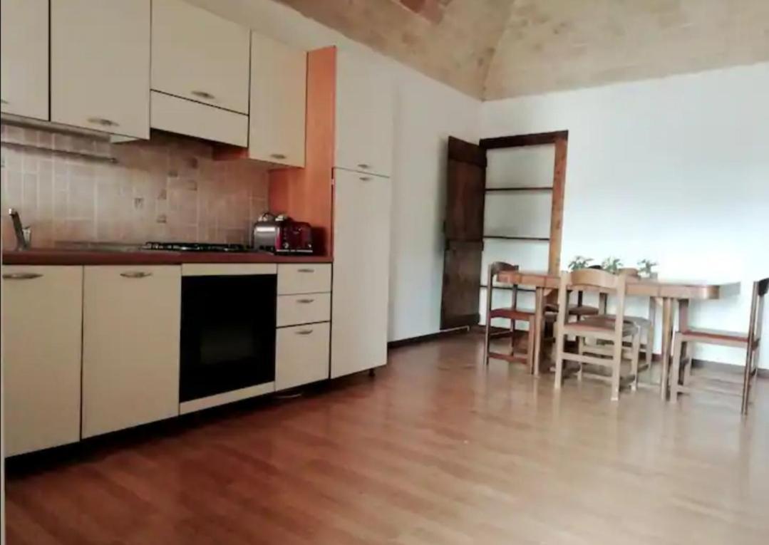 Piazzetta Del Forno Grazioso Bilocale Ad Assergi Luaran gambar