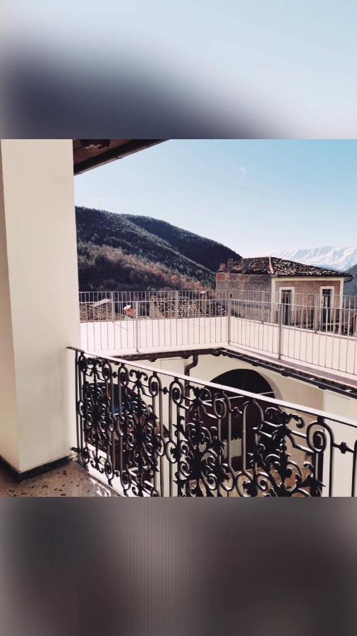 Piazzetta Del Forno Grazioso Bilocale Ad Assergi Luaran gambar