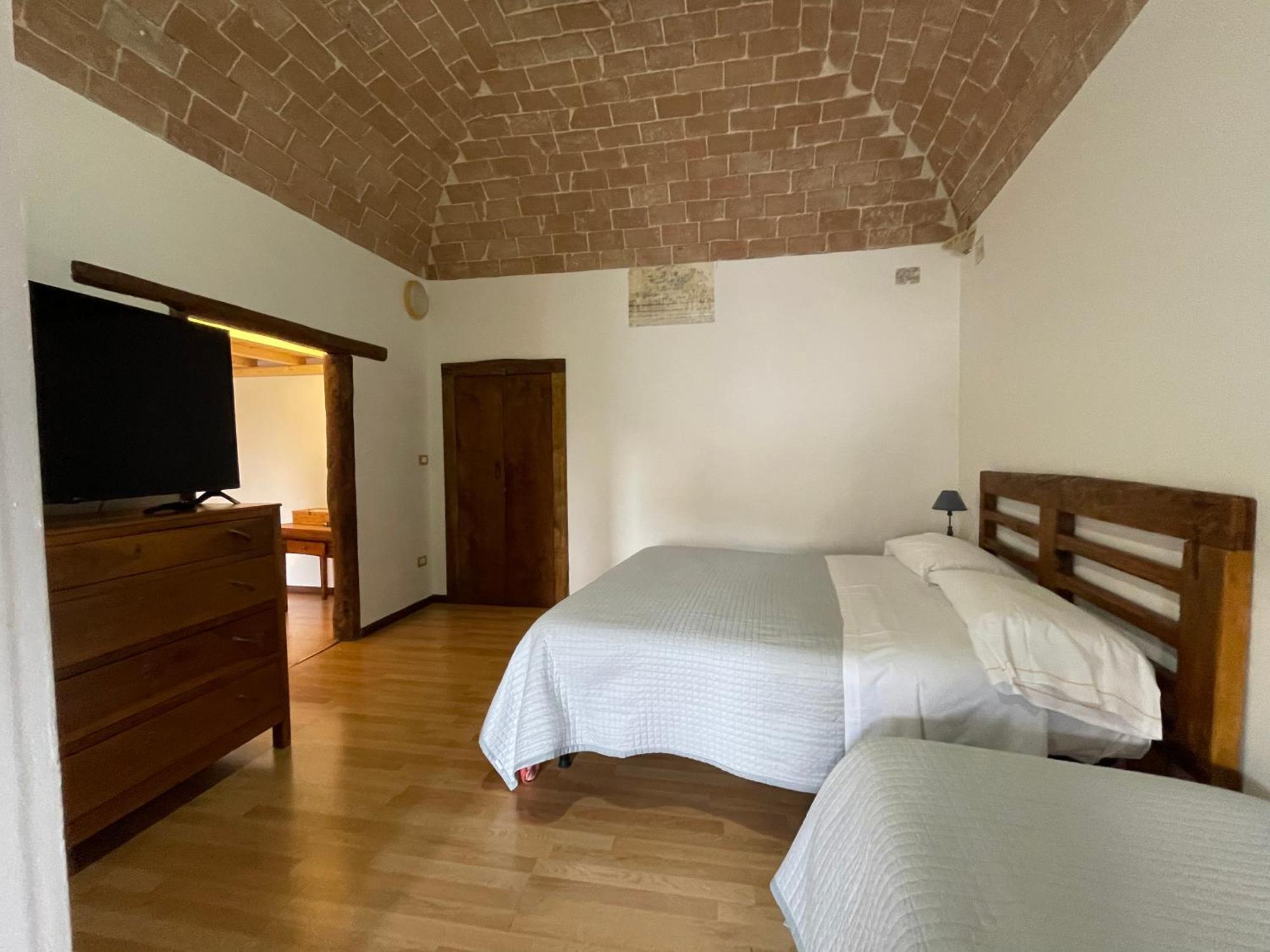 Piazzetta Del Forno Grazioso Bilocale Ad Assergi Luaran gambar